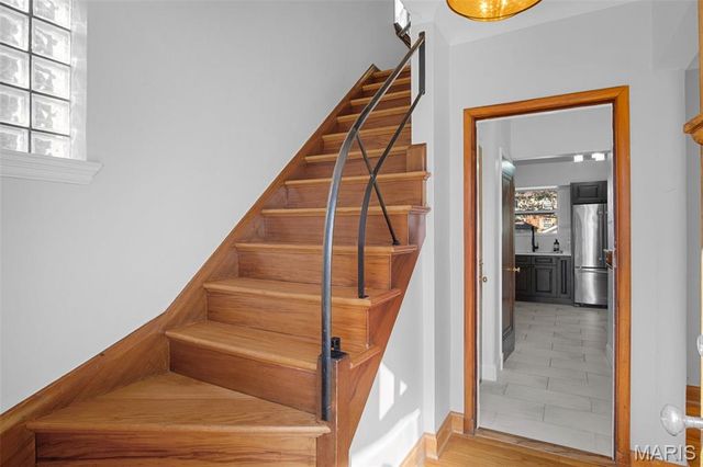 6611 Pernod Avenue, St Louis, MO 63139