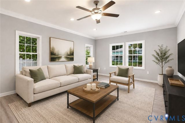 321 Mistletoe St, Petersburg, VA 23803