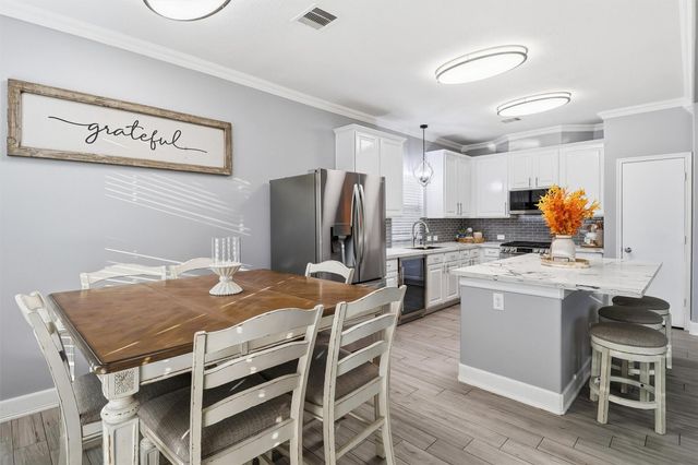 10858 Shannon Mills Lane, Houston, TX 77075