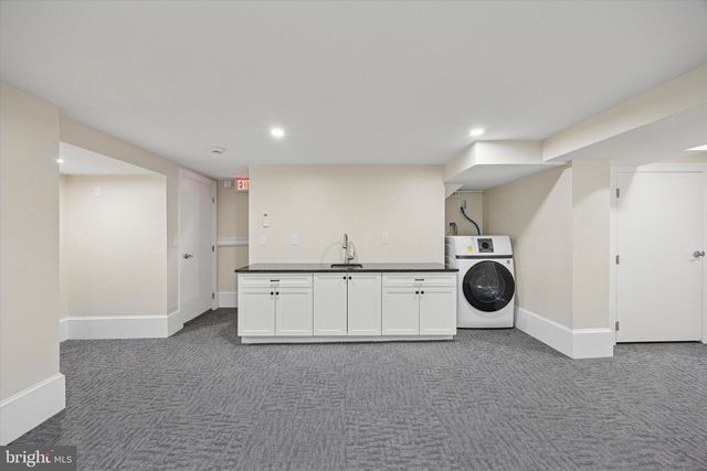 21 S CLINTON ST, Doylestown, PA 18901