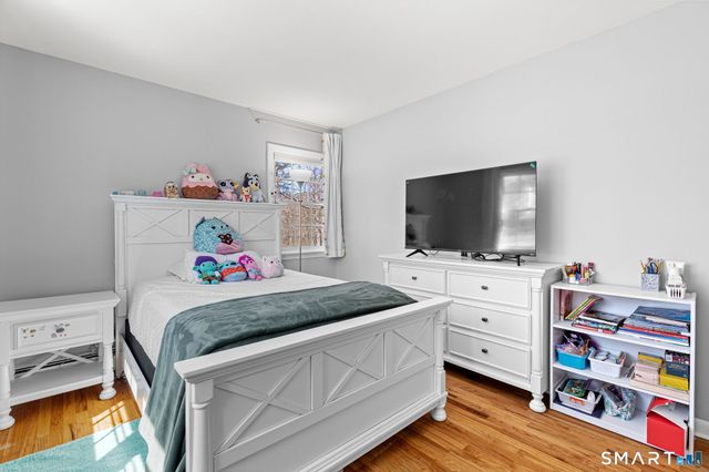 19 Merrimac Drive, Trumbull, CT 06611