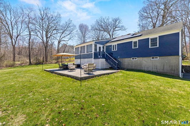 19 Merrimac Drive, Trumbull, CT 06611