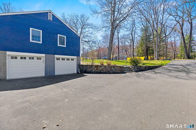 19 Merrimac Drive, Trumbull, CT 06611