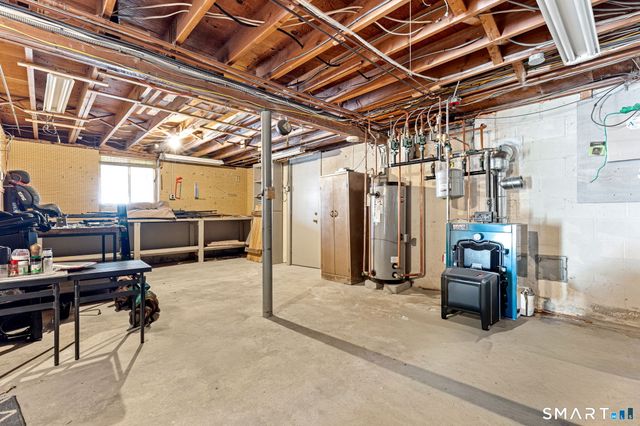 19 Merrimac Drive, Trumbull, CT 06611