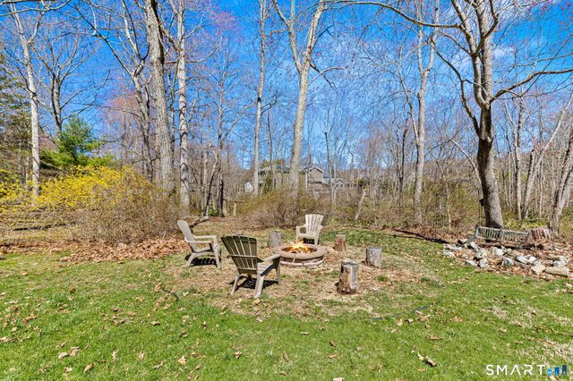 19 Merrimac Drive, Trumbull, CT 06611