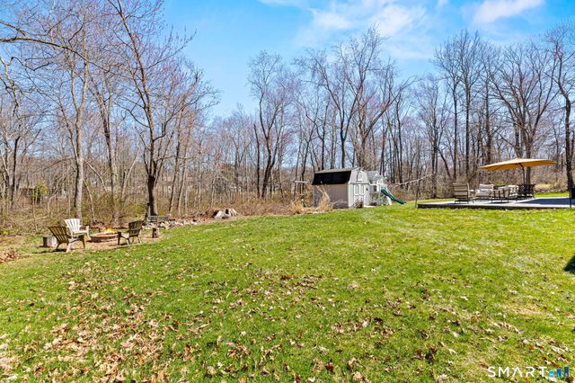 19 Merrimac Drive, Trumbull, CT 06611