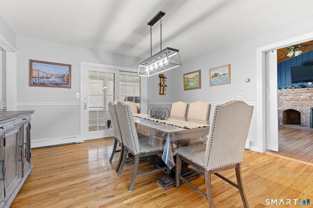 19 Merrimac Drive, Trumbull, CT 06611