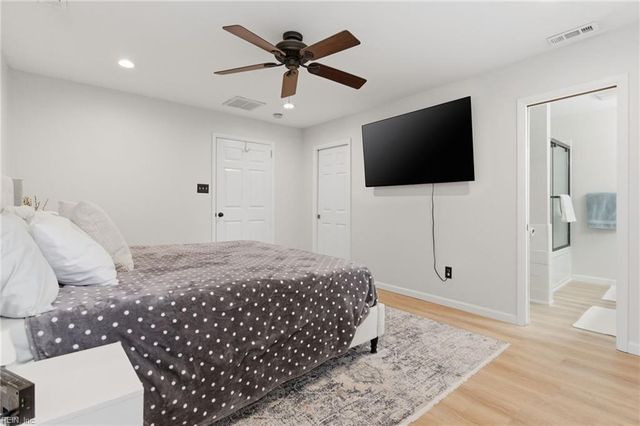 2933 Cape Henry DR, Virginia Beach, VA 23451