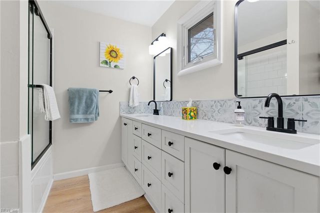 2933 Cape Henry DR, Virginia Beach, VA 23451