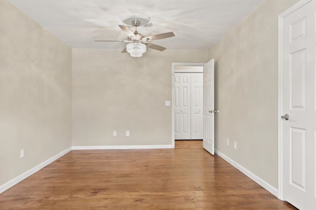 188 Aimwell Rd., Andrews, SC 29510
