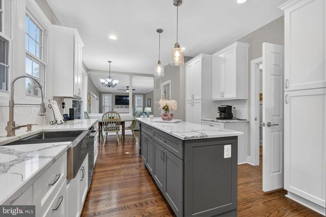 518 BRENTWOOD CT, Vienna, VA 22180