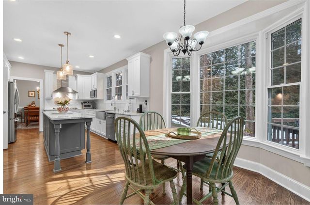 518 BRENTWOOD CT, Vienna, VA 22180