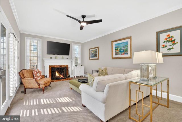 518 BRENTWOOD CT, Vienna, VA 22180