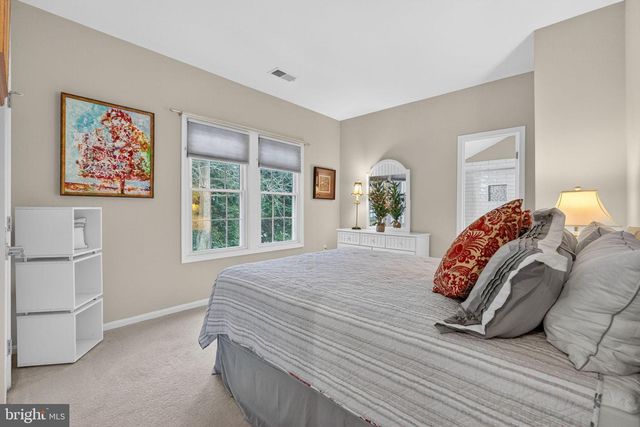 518 BRENTWOOD CT, Vienna, VA 22180