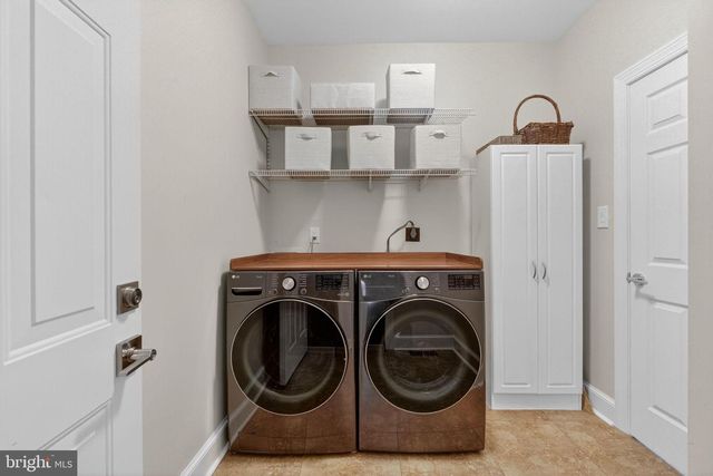 518 BRENTWOOD CT, Vienna, VA 22180