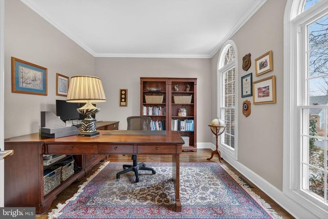 518 BRENTWOOD CT, Vienna, VA 22180