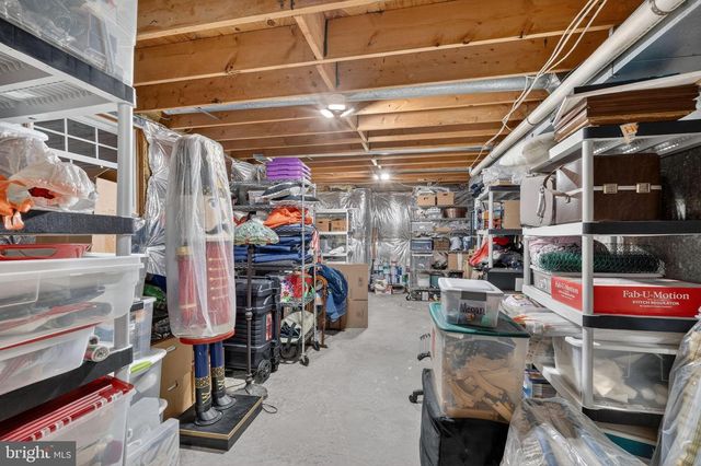 518 BRENTWOOD CT, Vienna, VA 22180