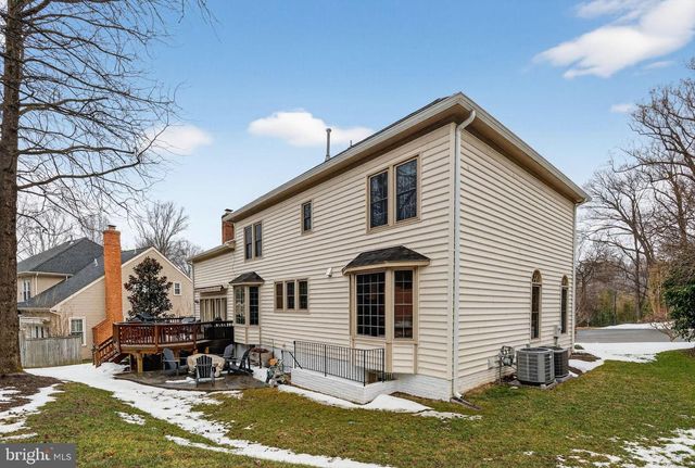 518 BRENTWOOD CT, Vienna, VA 22180