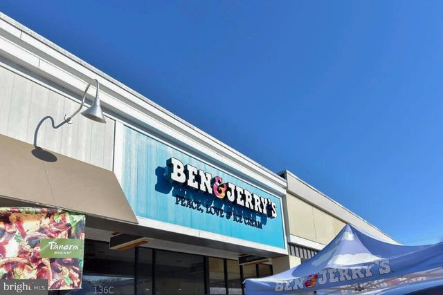 518 BRENTWOOD CT, Vienna, VA 22180