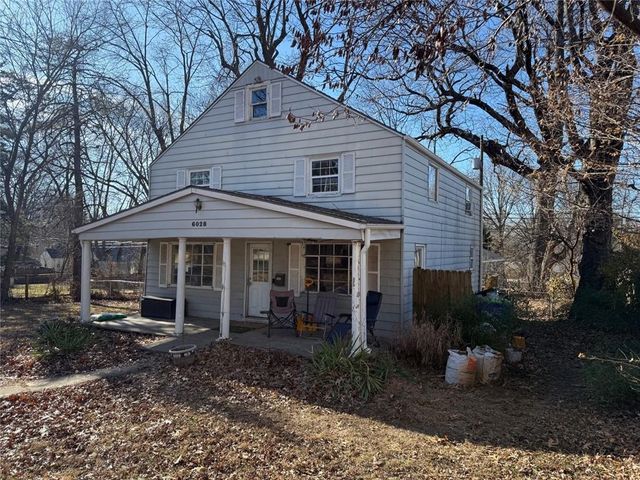 6028 NEWTON Street, Overland Park, KS 66202