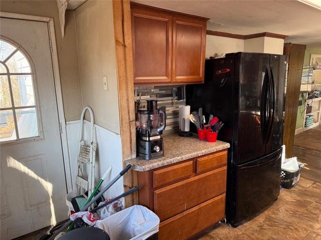 6028 NEWTON Street, Overland Park, KS 66202