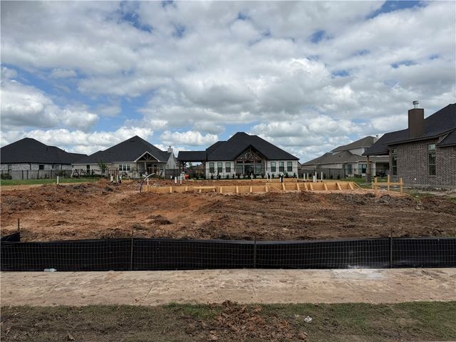 4735 Coral River Road, College Station, TX 77845