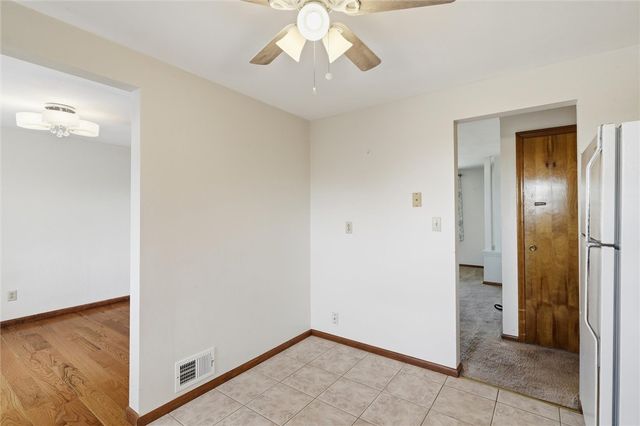 14332 Roberta Dr., North Huntingdon, PA 15642