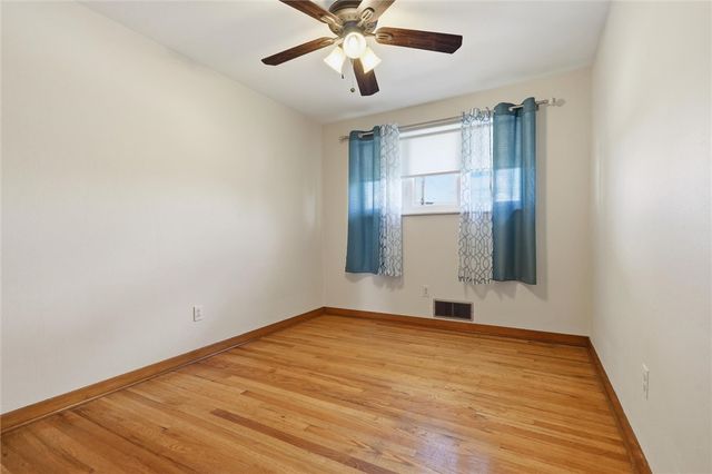 14332 Roberta Dr., North Huntingdon, PA 15642