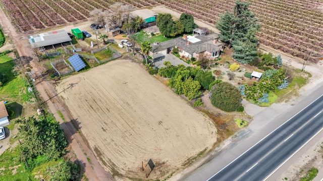 38931 Road 80, Dinuba, CA 93618
