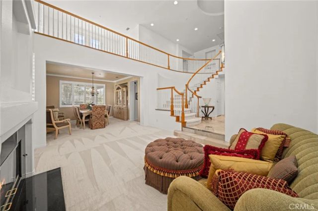 1240 San Cristobal Dr, Riverside, CA 92506