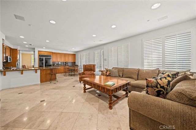 1240 San Cristobal Dr, Riverside, CA 92506