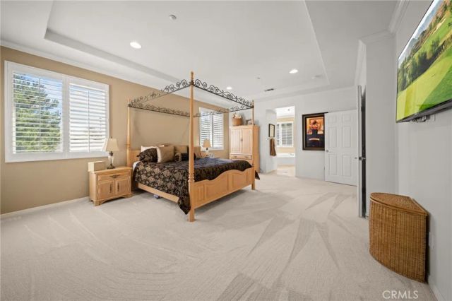 1240 San Cristobal Dr, Riverside, CA 92506