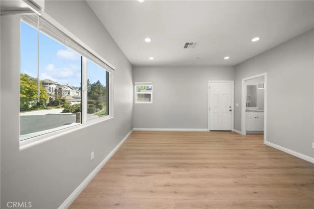 1240 San Cristobal Dr, Riverside, CA 92506