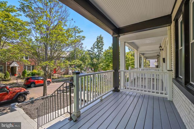 1529 ISHERWOOD ST NE, Washington, DC 20002