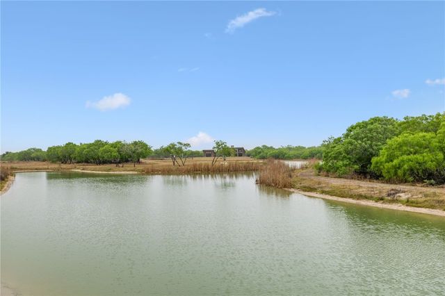 141 S Private Road 1026, Kingsville, TX 78363