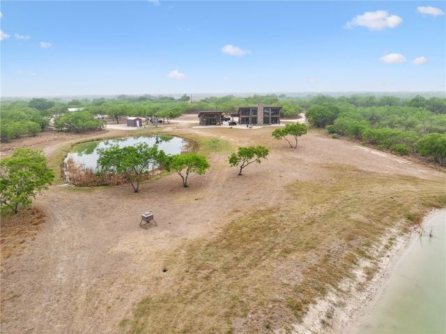141 S Private Road 1026, Kingsville, TX 78363