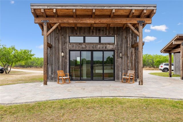 141 S Private Road 1026, Kingsville, TX 78363