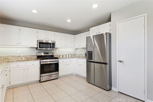 145 Buckthorn, Corona, CA 92881