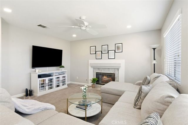 145 Buckthorn, Corona, CA 92881