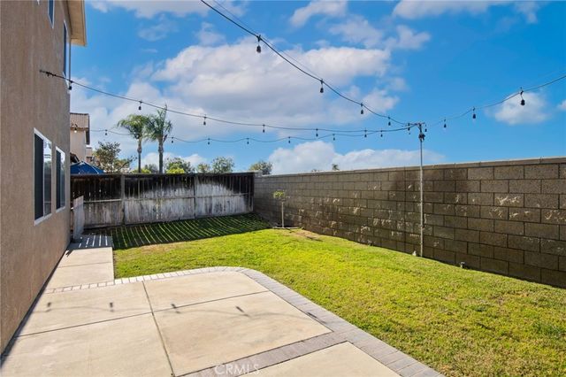 145 Buckthorn, Corona, CA 92881