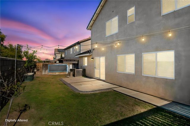 145 Buckthorn, Corona, CA 92881