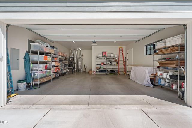 1225 NW Elgin Avenue, Bend, OR 97703