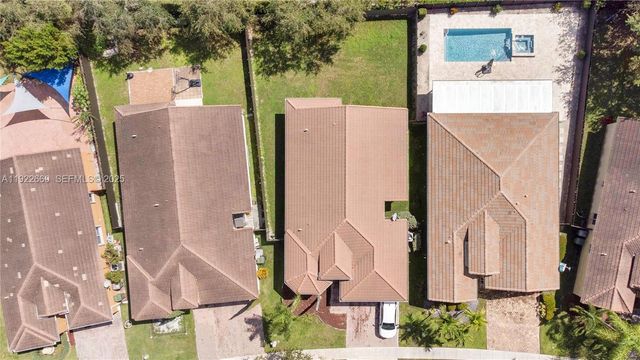 143 SE 22nd Ter, Homestead, FL 33033
