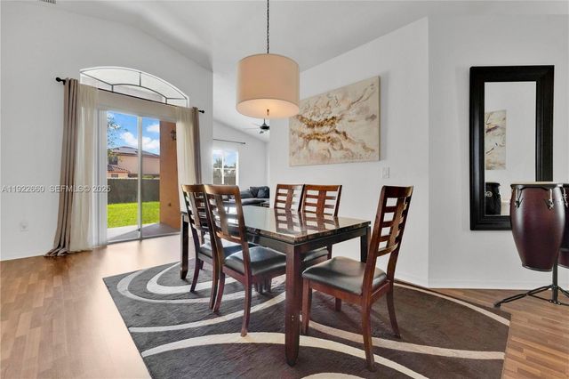 143 SE 22nd Ter, Homestead, FL 33033