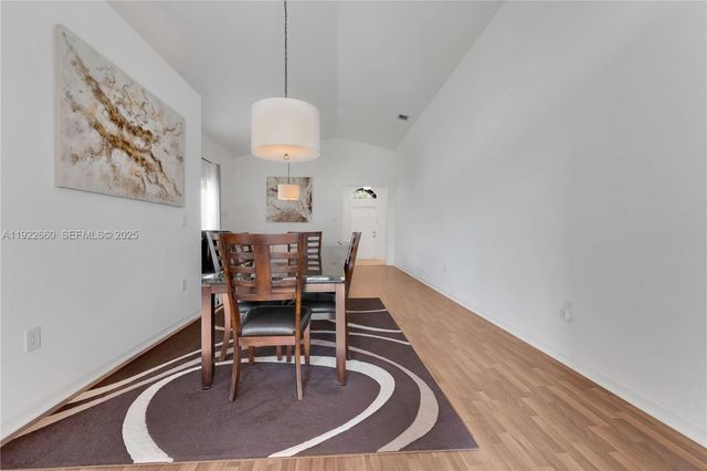 143 SE 22nd Ter, Homestead, FL 33033