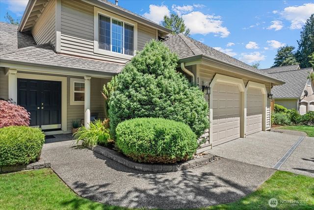 1030 NW Inneswood Drive, Issaquah, WA 98027