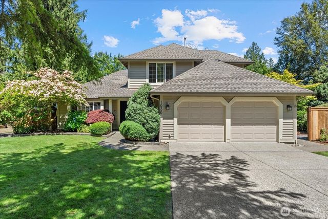 1030 NW Inneswood Drive, Issaquah, WA 98027