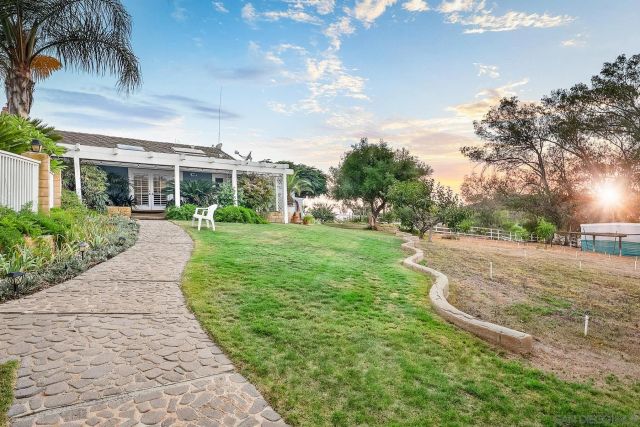 13764 McNally Rd, Valley Center, CA 92082