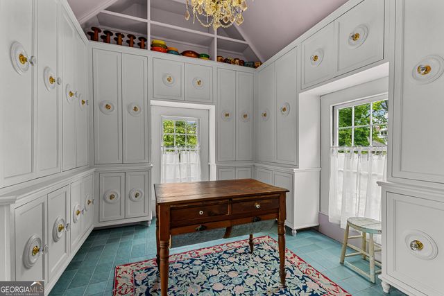 15 Robinson Street, Newnan, GA 30263