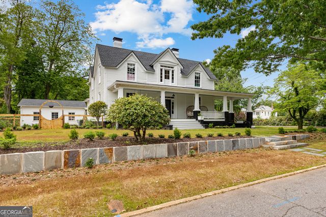 15 Robinson Street, Newnan, GA 30263